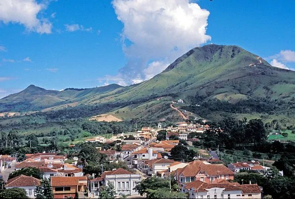 Anúncio de Vagas para ACE/CDL de Carmo do Rio Claro MG