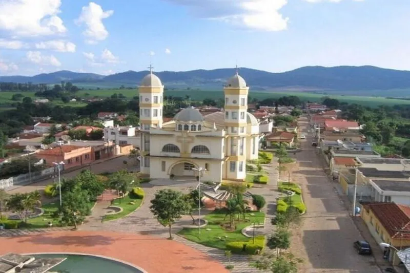 Ferramenta de Currículos para Associação Comercial de São João Batista do Glória MG