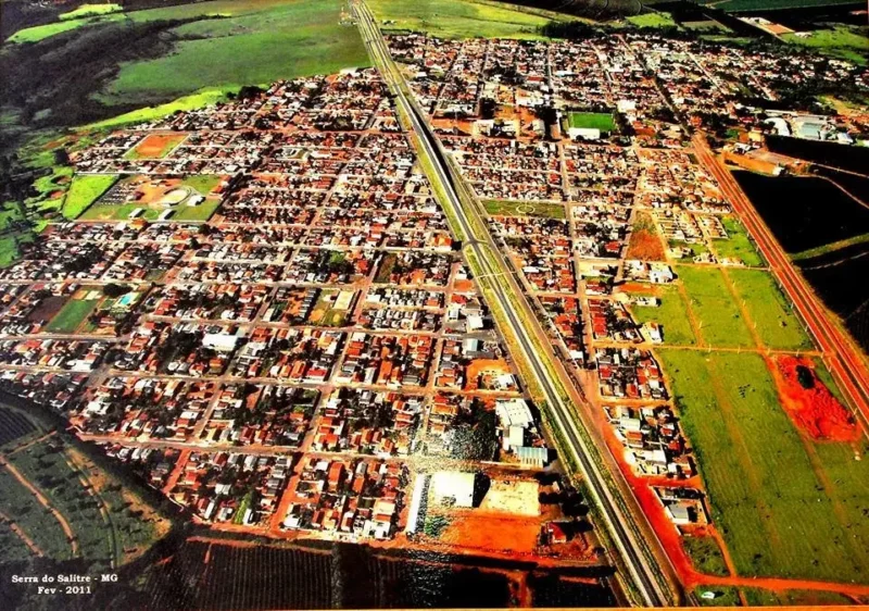 Ferramenta de Currículos para Associação Comercial de Serra do Salitre MG